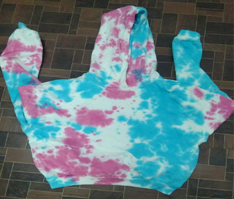 Ladies tie and dye
            hoodies